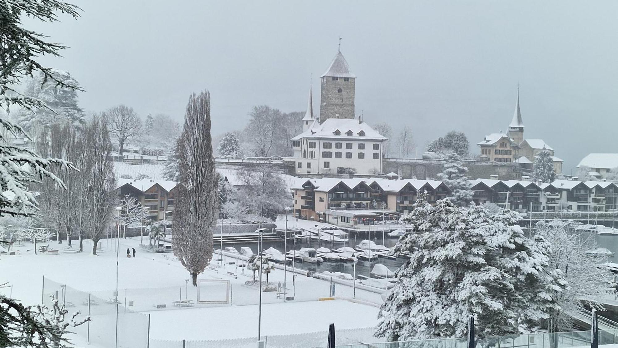 Ferienwohnung Ankerplatz Spiez Exteriör bild